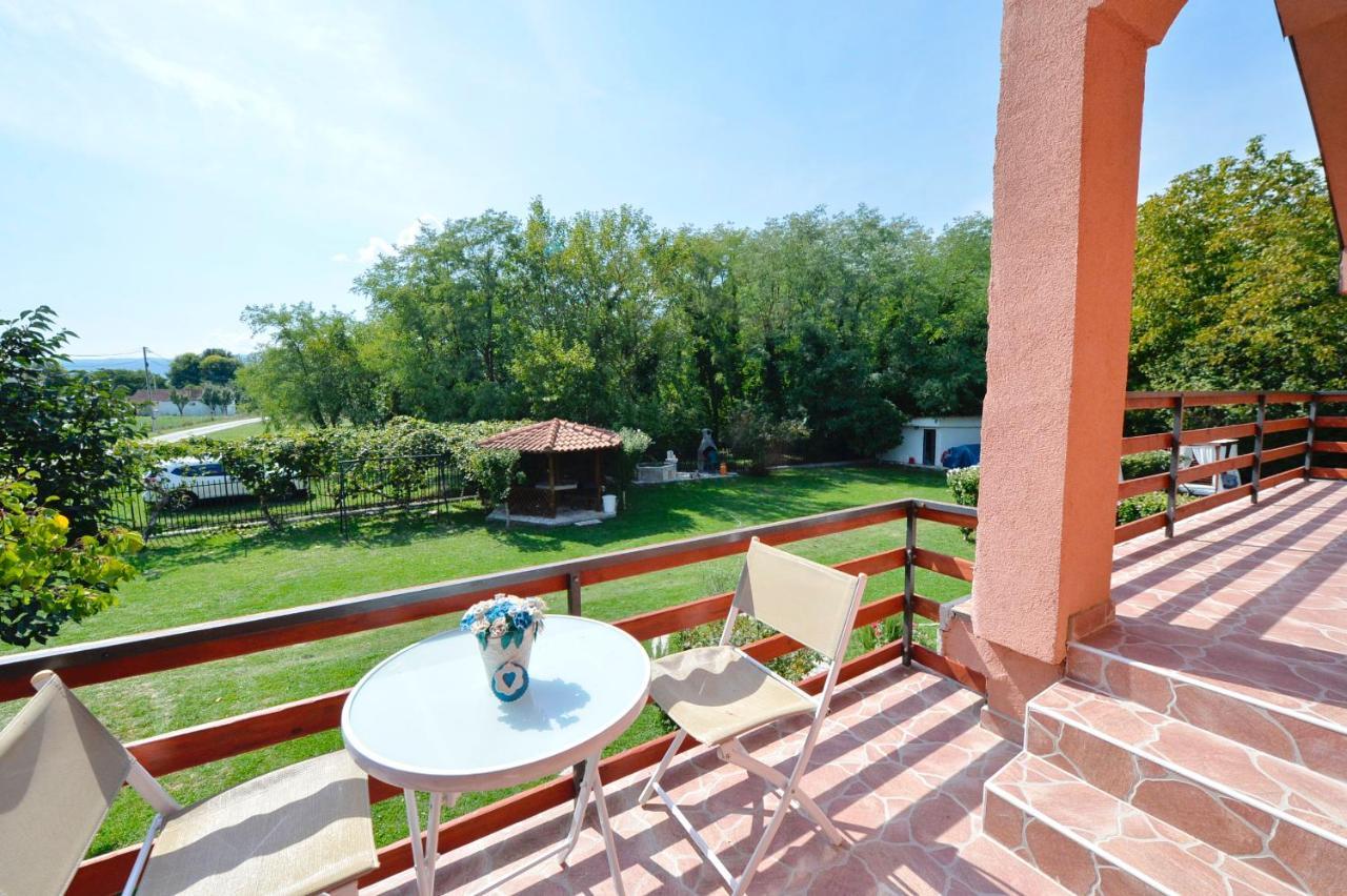 Vila Andrea Danilovgrad Buitenkant foto