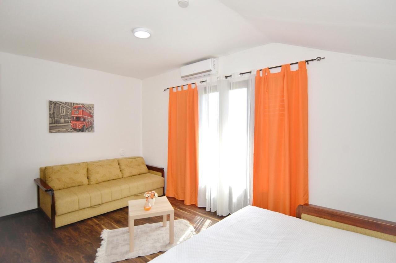 Vila Andrea Danilovgrad Buitenkant foto