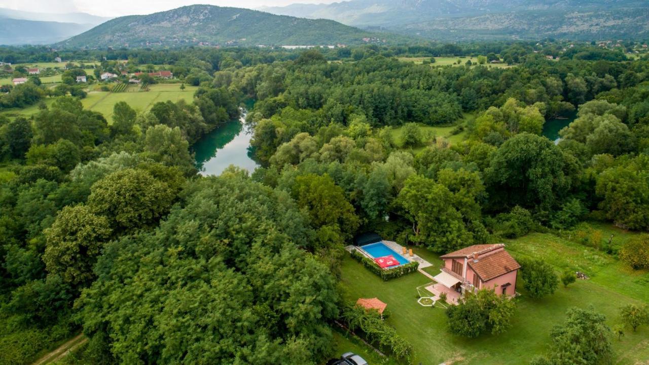 Vila Andrea Danilovgrad Buitenkant foto