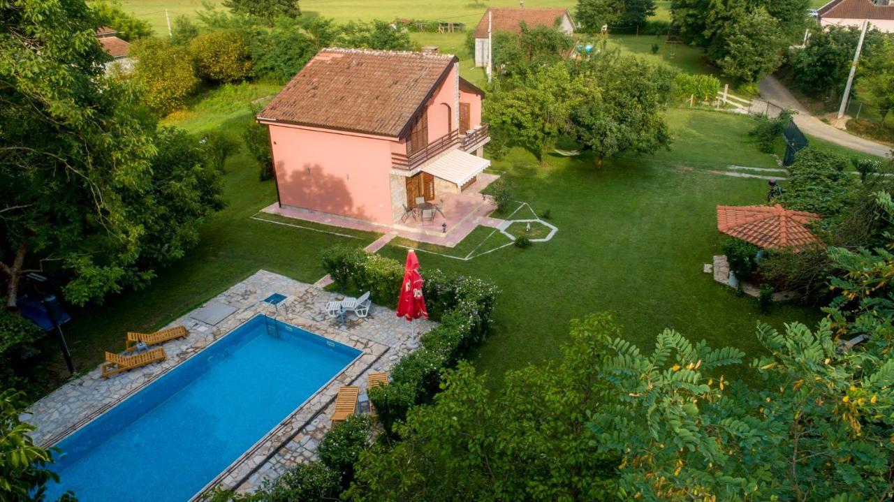 Vila Andrea Danilovgrad Buitenkant foto